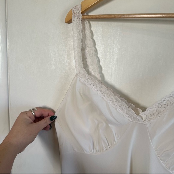 Vintage Cabernet Off White Slip Dress. Size 38. - Picture 2 of 6